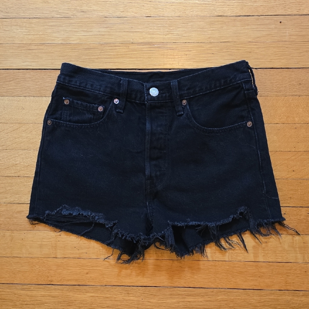 Levi's, 501, Jorts, 5-Button Front Shorts, Black, EUC, 2.5" Inseam, Women's 26